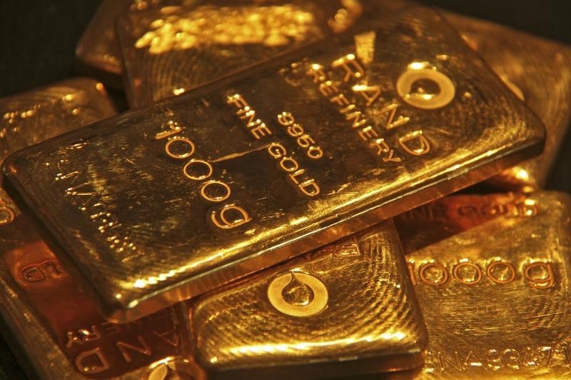 黃金現貨價格跌穿2000美元 鮑威爾或於美聯儲會議上反駁鴿派預期